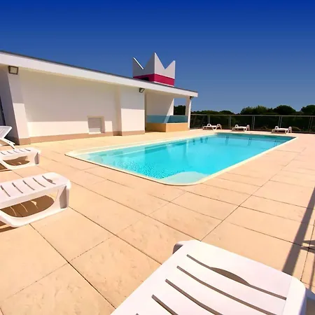 Appartamento Garden Retreat Steps From The Pool Bibione